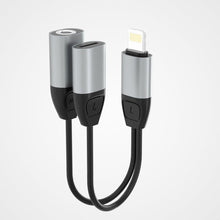 Заредете изображение във визуализатора на галерията – Dudao Headphone Adapter Lightning to Lightning Adapter + 3.5mm Mini Jack for Music and Charging Gray (L17i + Gray) - TopMag
