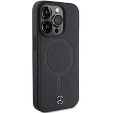 Заредете изображение във визуализатора на галерията – Mercedes Smooth Leather MagSafe case for iPhone 15 Pro Max - black
