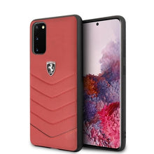 Заредете изображение във визуализатора на галерията – Ferrari Hardcase FEHQUHCS62RE S20 G980 czerwony/red Heritage - TopMag
