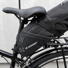 Заредете изображение във визуализатора на галерията – Wozinsky spacious bicycle saddle bag saddle bag large 12l black (WBB9BK) - TopMag
