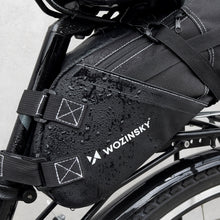 Заредете изображение във визуализатора на галерията – Wozinsky spacious bicycle saddle bag saddle bag large 12l black (WBB9BK) - TopMag
