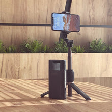 Заредете изображение във визуализатора на галерията – Wozinsky selfie stick telescopic tripod + Bluetooth remote control black (WSSTK-01-BK) - TopMag
