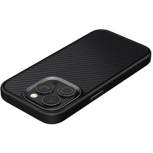 Заредете изображение във визуализатора на галерията – Uniq case Keva iPhone 15 Pro Max 6.7" Magclick Charging black/carbon black
