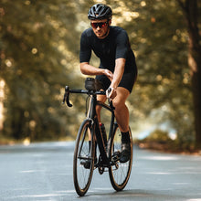 Заредете изображение във визуализатора на галерията – Wozinsky bike handlebar bag with phone case 1l black (WBB16BK) - TopMag
