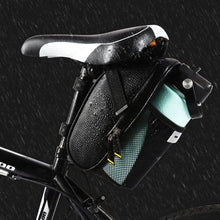 Заредете изображение във визуализатора на галерията – Wozinsky bike saddle bag 1.5 l black (WBB20BK) - TopMag

