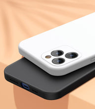 Заредете изображение във визуализатора на галерията – Baseus Liquid Silica Gel Case Flexible gel case iPhone 12 Pro Ivory white (WIAPIPH61P-YT02) - TopMag
