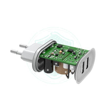 Заредете изображение във визуализатора на галерията – Ugreen charger 2x USB 2.4 A white (CD104 20384) - TopMag
