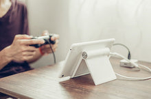 Заредете изображение във визуализатора на галерията – Ugreen desk stand phone holder white (LP115 30485) - TopMag
