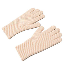 Заредете изображение във визуализатора на галерията – Braided phone gloves with cutouts for fingers - pink
