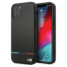 Заредете изображение във визуализатора на галерията – Etui BMW BMHCP12LPUCARTCBK iPhone 12 Pro Max 6,7" czarny/black hardcase M Collection PU Carbon Stripe - TopMag
