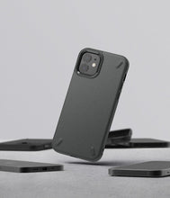 Заредете изображение във визуализатора на галерията – Ringke Onyx Durable TPU Case Cover for iPhone 12 mini grey (OXAP0026) - TopMag
