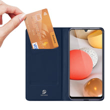 Заредете изображение във визуализатора на галерията – DUX DUCIS Skin Pro Bookcase type case for Samsung Galaxy A42 5G blue - TopMag
