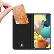 Заредете изображение във визуализатора на галерията – DUX DUCIS Skin Pro Bookcase type case for Samsung Galaxy S20 FE 5G black - TopMag

