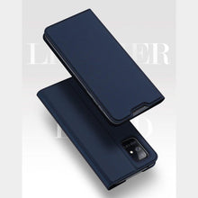 Заредете изображение във визуализатора на галерията – DUX DUCIS Skin Pro Bookcase type case for Samsung Galaxy S20 FE 5G black - TopMag
