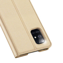 Заредете изображение във визуализатора на галерията – DUX DUCIS Skin Pro Bookcase type case for Samsung Galaxy S20 FE 5G golden - TopMag
