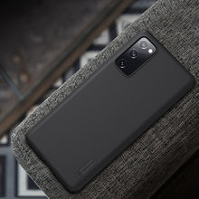 Заредете изображение във визуализатора на галерията – Nillkin Super Frosted Shield Strengthened Case Cover + Stand for Samsung Galaxy S20 FE 5G black - TopMag
