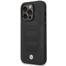 Заредете изображение във визуализатора на галерията – Case BMW BMHMP14L22RPSK iPhone 14 Pro 6.1" black/black Leather Seats Pattern MagSafe
