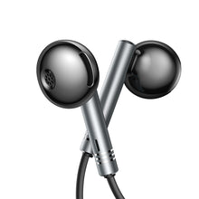 Заредете изображение във визуализатора на галерията – Joyroom Wired Series JR-EW06 wired headphones, metal - dark gray
