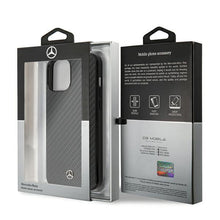Заредете изображение във визуализатора на галерията – Mercedes MEHCP12LRCABK iPhone 12 Pro Max 6,7" czarny/black carbon hardcase Dynamic Line - TopMag
