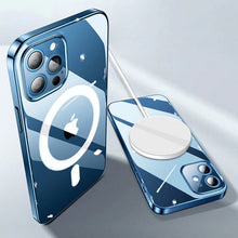 Заредете изображение във визуализатора на галерията – WK Design Anti-knock Magnet Case MagSafe durable gel flexible case for iPhone 12 mini transparent - TopMag
