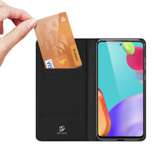 Заредете изображение във визуализатора на галерията – DUX DUCIS Skin Pro Bookcase type case for Samsung Galaxy A52 / A52 5G / A52s 5G black - TopMag
