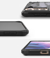 Заредете изображение във визуализатора на галерията – Ringke Fusion X Design durable PC Case with TPU Bumper for Samsung Galaxy S21+ 5G (S21 Plus 5G) Camo Black (XDSG0045) - TopMag
