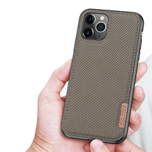 Заредете изображение във визуализатора на галерията – Dux Ducis Fino case covered with nylon material for iPhone 11 Pro Max green - TopMag
