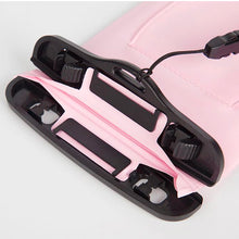 Заредете изображение във визуализатора на галерията – Waterproof case with a PVC phone band - transparent

