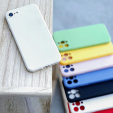 Заредете изображение във визуализатора на галерията – Wozinsky Color Case silicone flexible durable case iPhone 12 Pro Max green - TopMag
