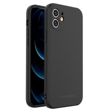 Заредете изображение във визуализатора на галерията – Wozinsky Color Case silicone flexible durable case iPhone 12 black - TopMag
