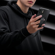 Заредете изображение във визуализатора на галерията – UNIQ etui Heldro iPhone 12 Pro Max 6,7" czarny/midnight black Antimicrobial - TopMag
