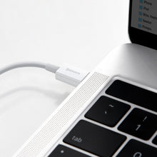 Заредете изображение във визуализатора на галерията – Baseus Superior Cable USB Type C - Lightning Power Delivery 20 W 1,5 m White (CATLYS-B02) - TopMag
