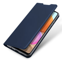 Заредете изображение във визуализатора на галерията – DUX DUCIS Skin Pro Bookcase type case for Samsung Galaxy A32 4G blue - TopMag
