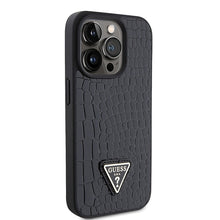 Заредете изображение във визуализатора на галерията – Original Case GUESS Croco Triangle Metal Logo hardcase GUHCP15LPCRTHCK for Iphone 15 Pro black
