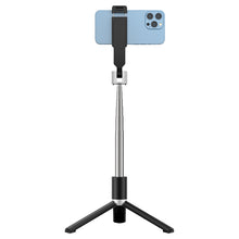 Заредете изображение във визуализатора на галерията – Borofone Selfie Stick BY10 Star Live black

