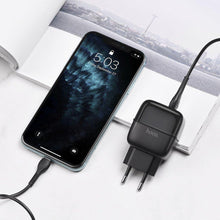 Заредете изображение във визуализатора на галерията – Зарядно за стена Hoco 2 x usb  + кабел lightning 8-pin c77a черен - само за 16.99 лв
