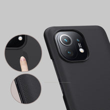 Заредете изображение във визуализатора на галерията – Nillkin Super Frosted Shield Case + kickstand for Xiaomi Mi 11 black - TopMag
