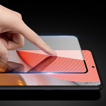 Заредете изображение във визуализатора на галерията – Dux Ducis 9D Tempered Glass Tough Screen Protector Full Coveraged with Frame for Samsung Galaxy A72 4G black (case friendly) - TopMag
