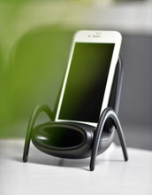 Заредете изображение във визуализатора на галерията – Wireless Induction Charger QI Universal Fast Charge - FC08 with stand 15W BLACK (min. 2A)
