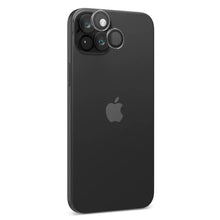 Заредете изображение във визуализатора на галерията – Spigen Glas.tR EZ Fit Optik Pro Camera Cover for iPhone 15 / iPhone 15 Plus - 2 pcs.
