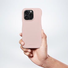 Заредете изображение във визуализатора на галерията – Roar LOOK Case - for iPhone 15 Pro Pink
