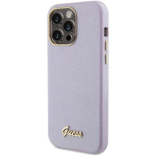 Заредете изображение във визуализатора на галерията – Guess Glitter Glossy Script case for iPhone 15 Pro - lilac
