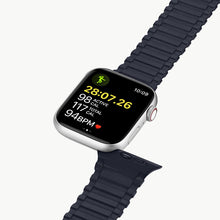 Заредете изображение във визуализатора на галерията – Dux Ducis Strap (Armor Version) Strap for Apple Watch SE, 8, 7, 6, 5, 4, 3, 2, 1 (41, 40, 38 mm) Magnetic Silicone Band Bracelet Blue
