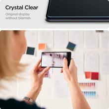 Заредете изображение във визуализатора на галерията – TEMPERED GLASS Spigen GLAS.TR SLIM 2-PACK XIAOMI 12T / 12T PRO CLEAR

