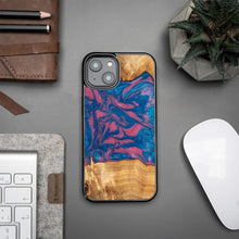 Заредете изображение във визуализатора на галерията – Wood and resin case for iPhone 15 Plus Bewood Unique Vegas - pink and blue
