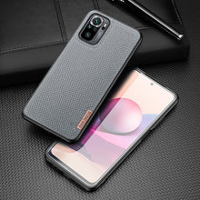 Заредете изображение във визуализатора на галерията – Dux Ducis Fino case covered with nylon material for Xiaomi Redmi Note 10 / Redmi Note 10S gray - TopMag
