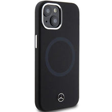 Заредете изображение във визуализатора на галерията – Mercedes Silicone Bicolor MagSafe case for iPhone 15 - black
