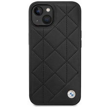 Заредете изображение във визуализатора на галерията – Case BMW BMHCP14S22RQDK iPhone 14 6.1" black/black Leather Quilted
