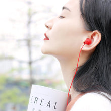 Заредете изображение във визуализатора на галерията – Joyroom in-ear earphones 3.5mm mini jack with remote and microphone white (JR-EL112) - TopMag
