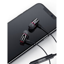 Заредете изображение във визуализатора на галерията – Joyroom ear headphones 3.5mm mini jack with remote and microphone black (JR-EL114) - TopMag
